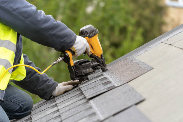 Best Roof Maintenance and Cleaning  in Loudonville, OH